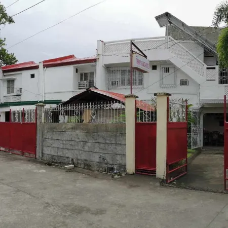 Thirdy's Place Hostel