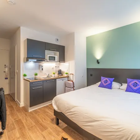 Montempô Appart'hôtel Bordeaux Belvédère Отели рядом с достопримечательностью «Городское пространство Darwin»