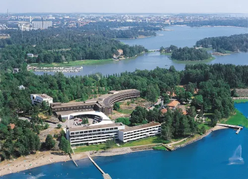 Hilton Helsinki Kalastajatorppa - Pool
