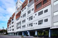 페이퍼선 호텔 스린/사림 야시장 호텔