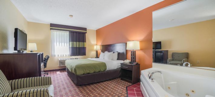 Quality Inn O'Fallon IL - St Louis Hotels in St. Clair County