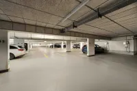 Ramada by Wyndham Essen - parking