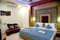 Hotel greenway Hotels in Warora