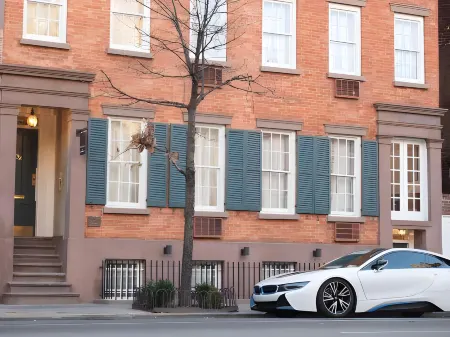 Incentra Village Hotel Отели рядом с достопримечательностью «Парк Вашингтон-сквер»