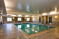 Holiday Inn Express & Suites Newton Hotels in Newton