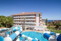 Hotel Gran Garbi Mar & AquaSplash - Bãi biển