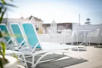 Nerja Casual Rooms - بيوت ضيافة