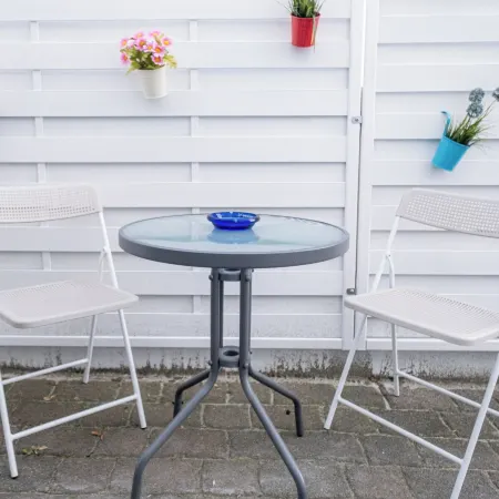 Große Komfortwohnung Mit Terrasse & Balkon, 2 Schlafzimmer, Ruhige Lage