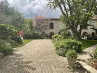 Le Corrigot Hotels near Borel-Lucas Champagne