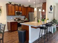 Brand New Home Close to Sequoia /w Tub & Games