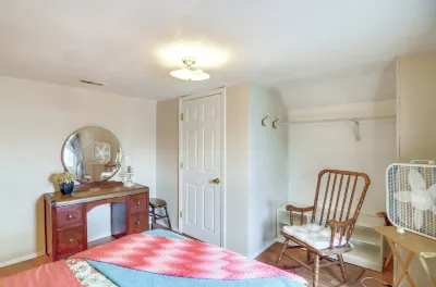 1 Mi to KFC Museum: Corbin Getaway! Hotels near Kroger Pharmacy