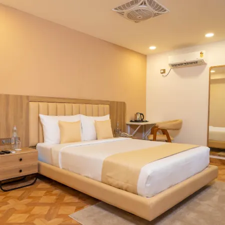 U by Z Hotels, Seshadripuram Отели рядом с достопримечательностью «Торговый центр Mantri Square»