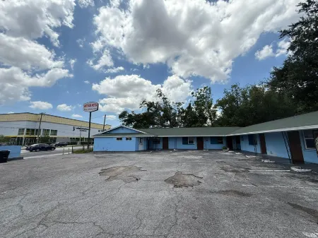 Antigua Motel by OYO Tampa US - 41