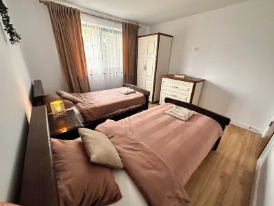 Charming 2-bedroom apartment in Suceava Hotel a 