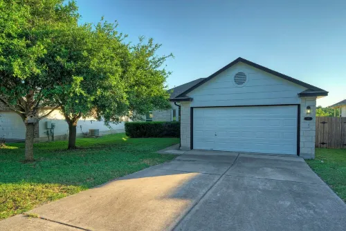 Lakeside heaven Hutto- Lake access 3bedroom near 130 Hotels in Hutto