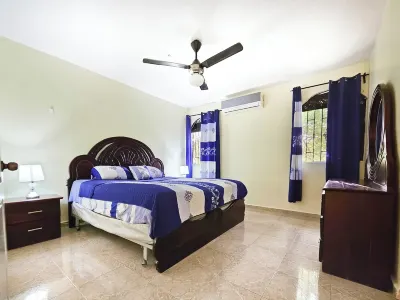 Fully private villa with swimming pool, jacuzzi and large green area Hotels in Pueblo Bavaro