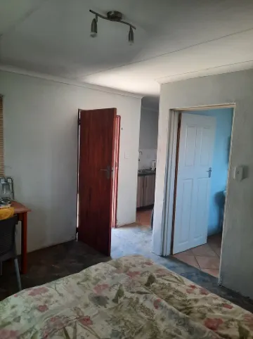 Charming villa in lovely Phalaborwa with WiFi