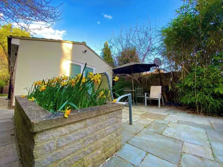 Beautiful, annex, 10min from Cambridge centre Отели рядом с достопримечательностью «TWI Ltd»