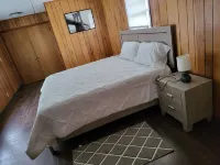 BEAUTIFUL 3 BED ROOM HOME IN AUSTELL 오스틀 호텔