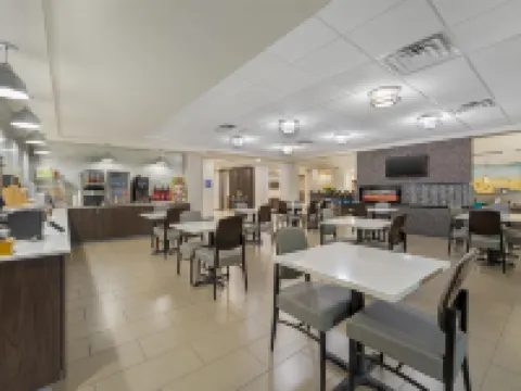 Best Western Plus McPherson Hotels in McPherson