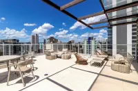 Luxury Studio in the Best Location in Cambui with Pool, Coworking, Gym