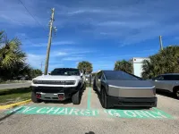 Buccaneer Inn - parking