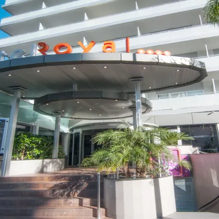 Hotel RH Royal - Recommend for Adults