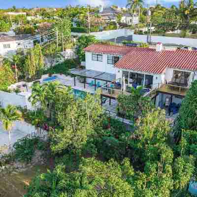 Spectacular Ocean View Villa with Pool 7-Min Walk to the Beach Hotel Exterior