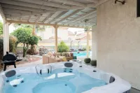 Modern Desert Oasis w/Pool- In The Coachella Valley