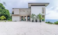 Luxury Villa with Stunning Ocean Views in Santa Teresa