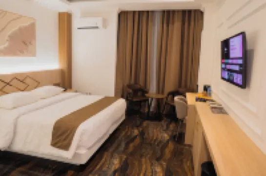 Fahira Hotel Syariah Padang