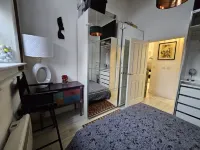 New York loft style apartment Hotels in Smethwick