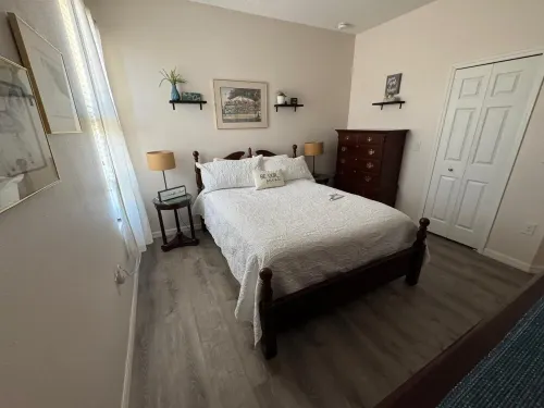 Charming 2-bedroom apartment in house with AC, WiFi included Hotels in Apopka