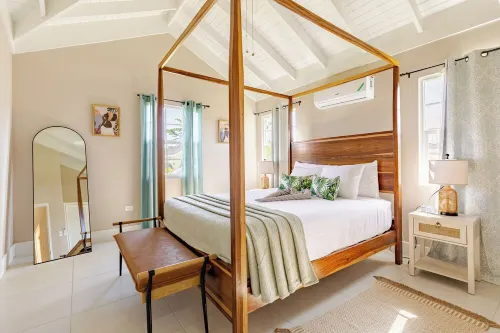 2Bdrm Villa with WiFi, AC, Hotwater & Security Hotels in RioNuoya