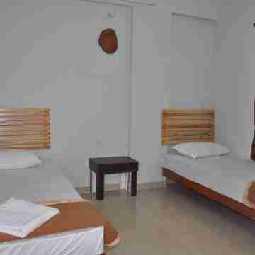 DELUXE APARTMENT 501 Rooms