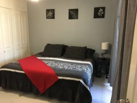 Departamento amueblado. Excelente Ubicación.