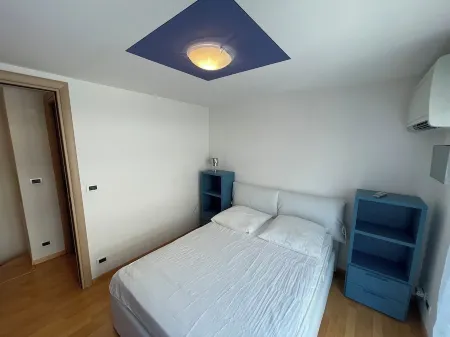 only 50meters from beach and Cap Martin