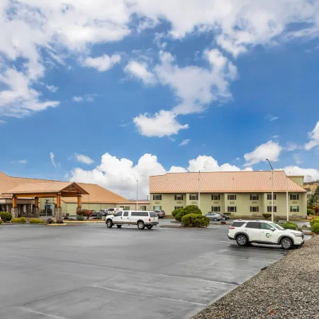 Columbia River Hotel and Conference Center, an Ascend Collection Hotel