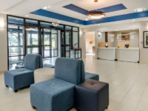 Comfort Inn & Suites Troutville - Roanoke North - Daleville Hotels in Botetourt County