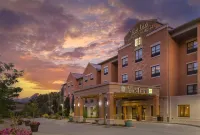 Best Western Plus Franciscan Square Inn and Suites Steubenville Hotels in Weirton