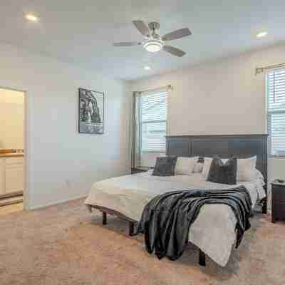 Valencia Crossings Rooms