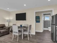 Cozy 1-bedroom condo in Lavallette, located 1 block from beach Ξενοδοχεία στην πόλη Lavallette