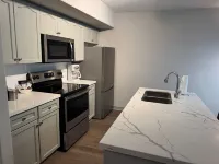 Oasis Family Cottage-GetawaysHome in Shanty Bay, ON