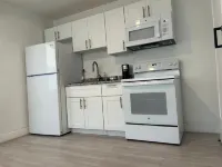 2526 Modern Studio in Historic Area