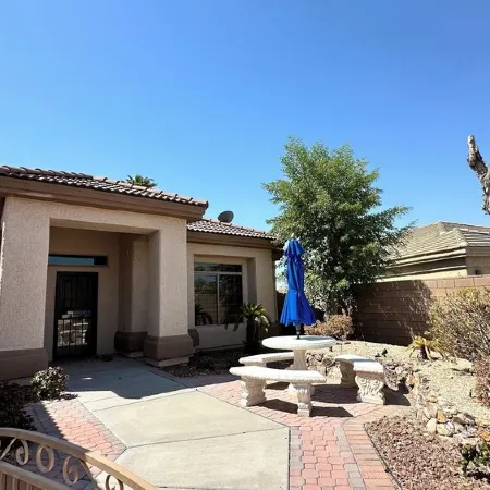 Desert Oasis Near Casinos, River & Outdoor Adventures