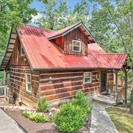 ★ Smokies Cabin Tree House Retreat, Pet-Friendly ★