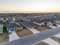 Brahma Plains- Modern, Clean and Ready!