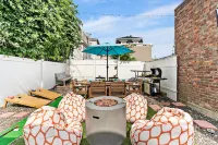 New! Backyard Oasis Free parking GameRoom Min to T