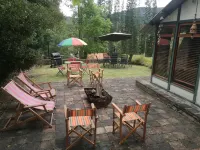 Beautiful 4-bedroom country house in the forest! Wi-Fi, 1.7 acre land Hotels in Sutatausa