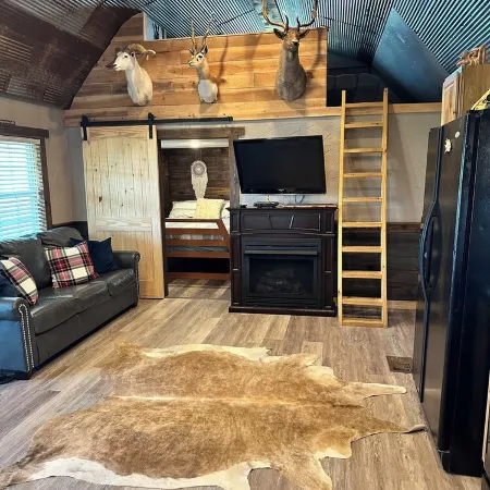 Mini-Lodge at Grand Lake, OK